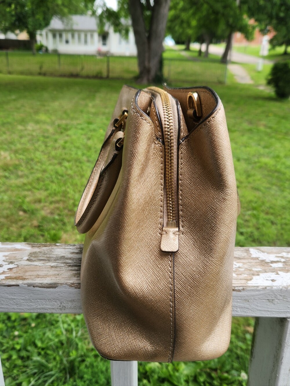 Michael Michael Kors Metallic Gold Leather Satchel Crossbody Preloved - Picture 9 of 14